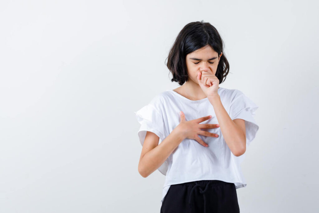 difference in symptoms of asthma in adults and children