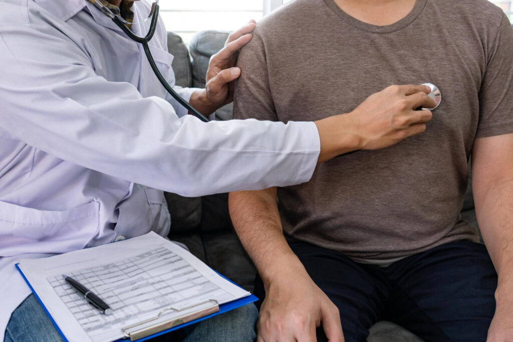 visiting a doctor for an hbv screening