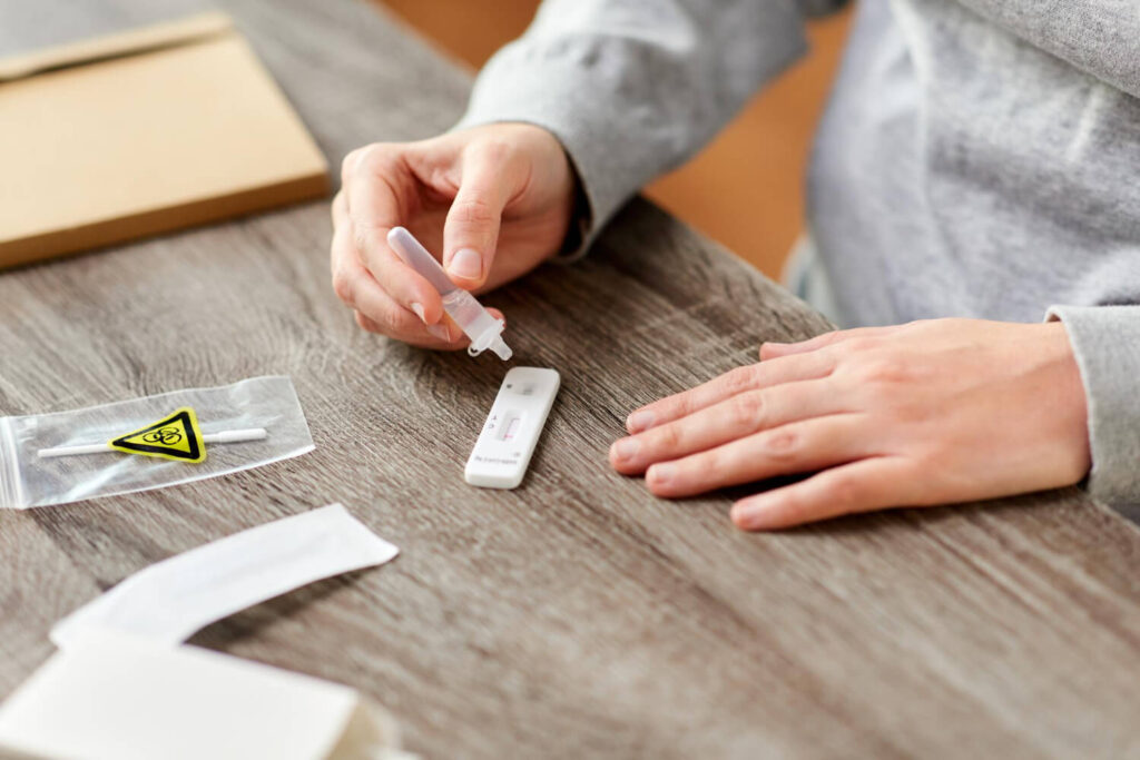 rapid hiv test - hiv test kit