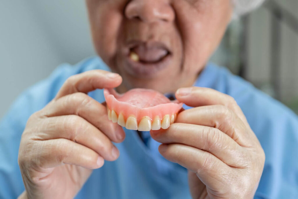 tooth replacement options - dentures
