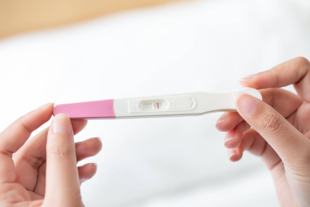 negative pregnancy test resulting in cryptic pregnancy